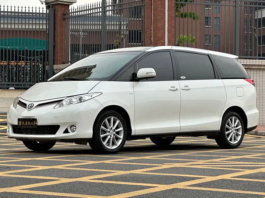 Toyota Previa 2017