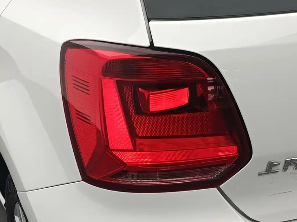 Volkswagen Polo — миниатюра 13