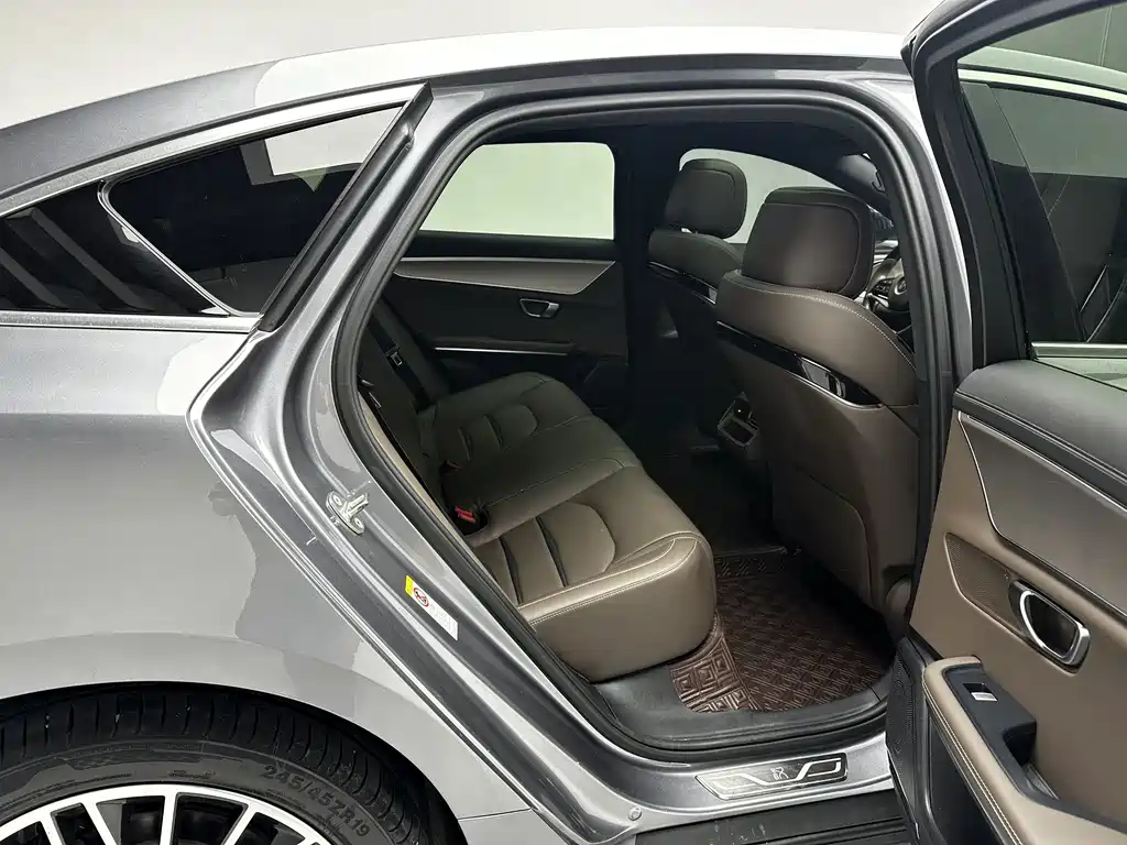 BYD Han — миниатюра 11