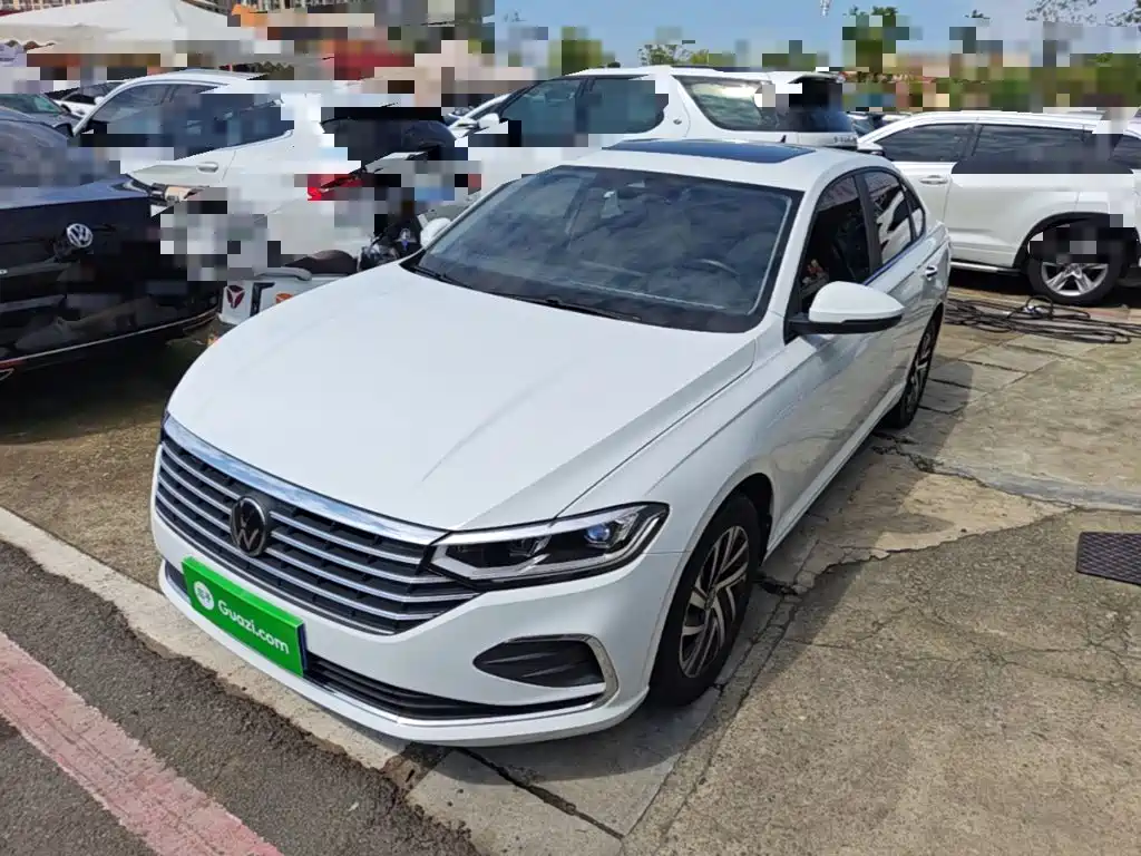 Volkswagen Lavida — миниатюра 2