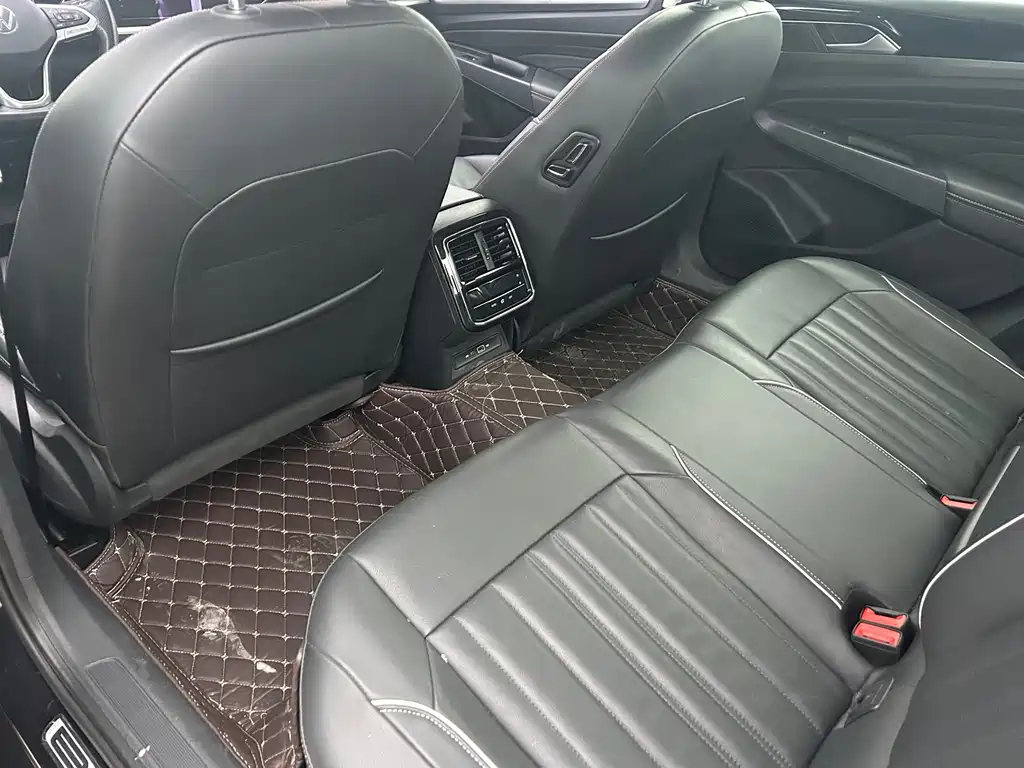 Volkswagen Passat — миниатюра 6