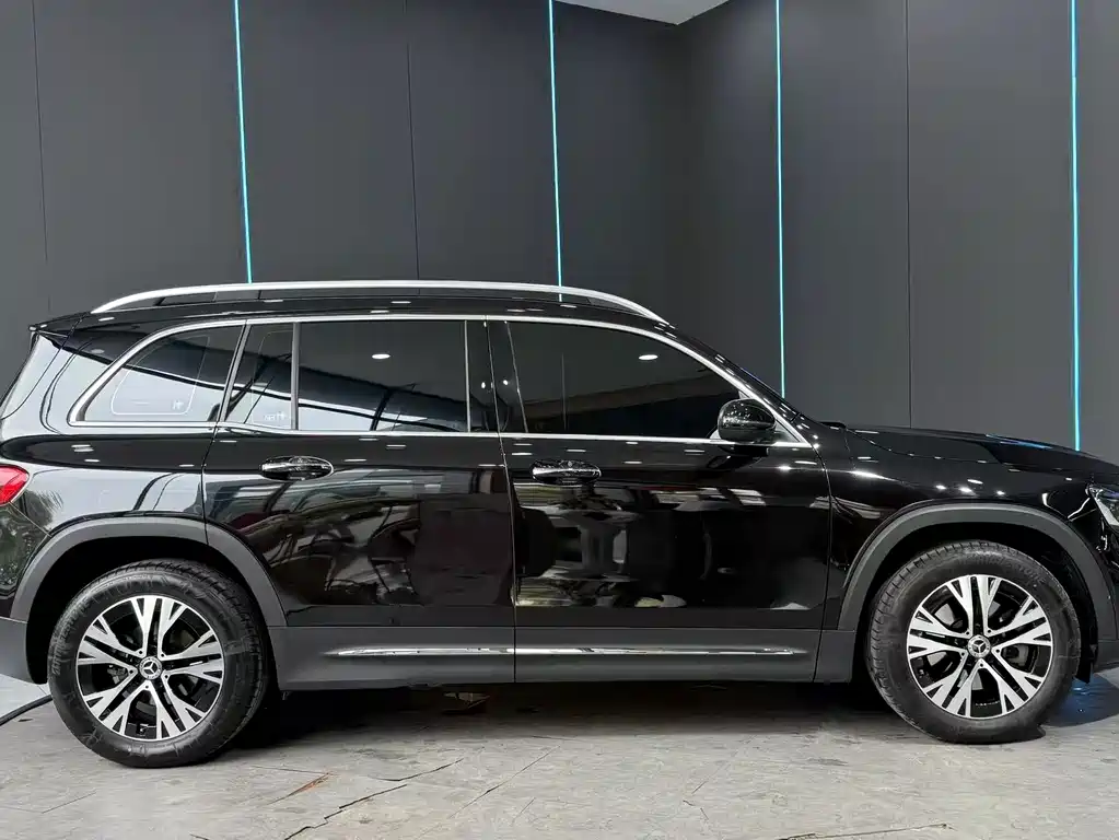 Mercedes-Benz GLB — миниатюра 5