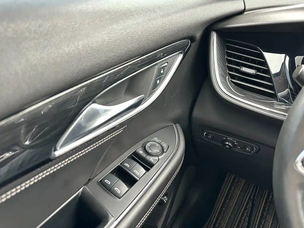 Buick Envision Plus — миниатюра 22