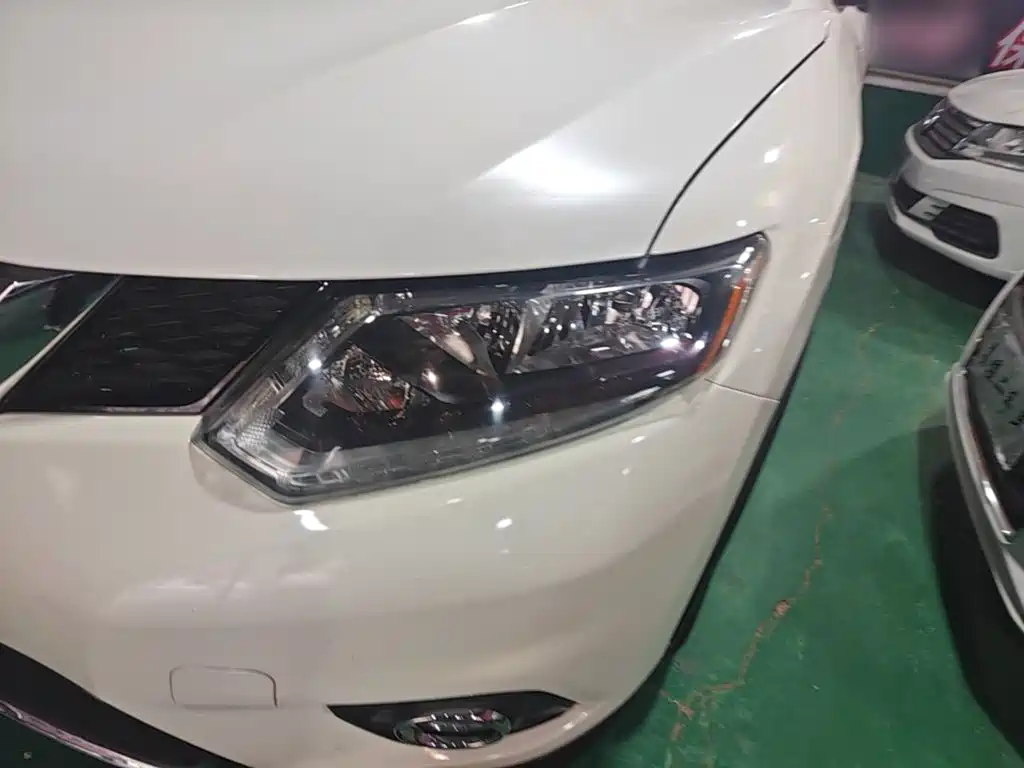 Nissan X-Trail — миниатюра 24