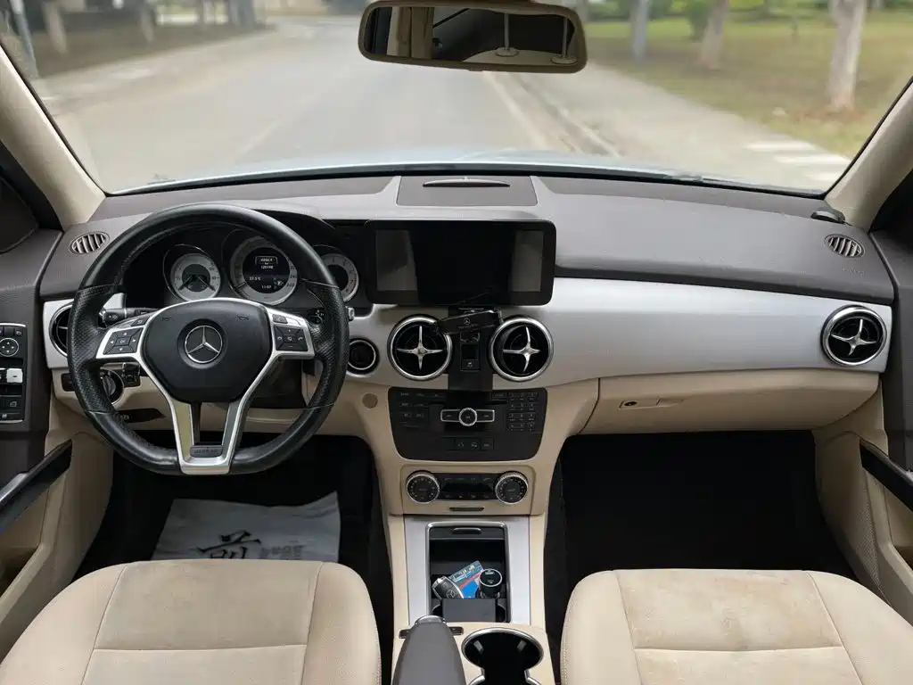 Mercedes-Benz GLK-Class — миниатюра 13