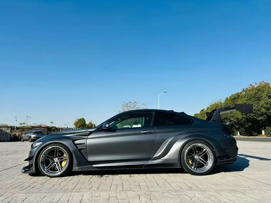 BMW M4 2016 M4 GTS