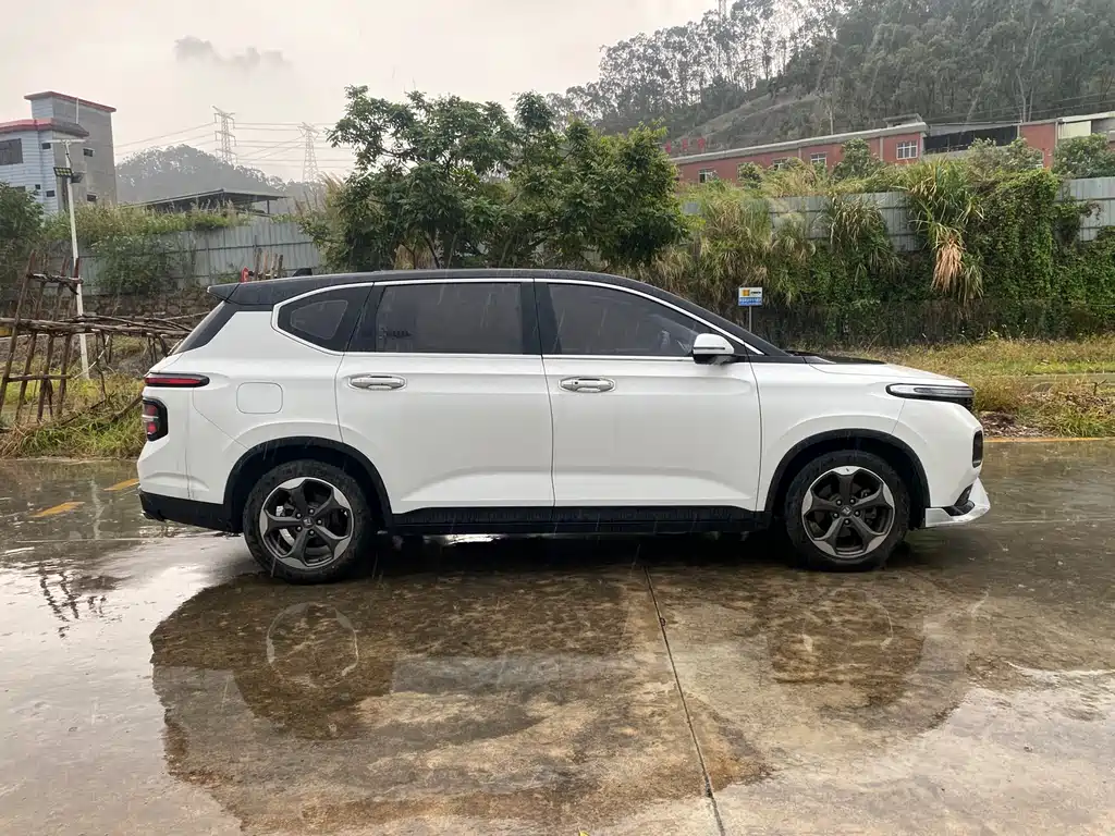 Baojun RM-5 1.5T CVT 24 h Online Premium Type 5 seats, фото 14