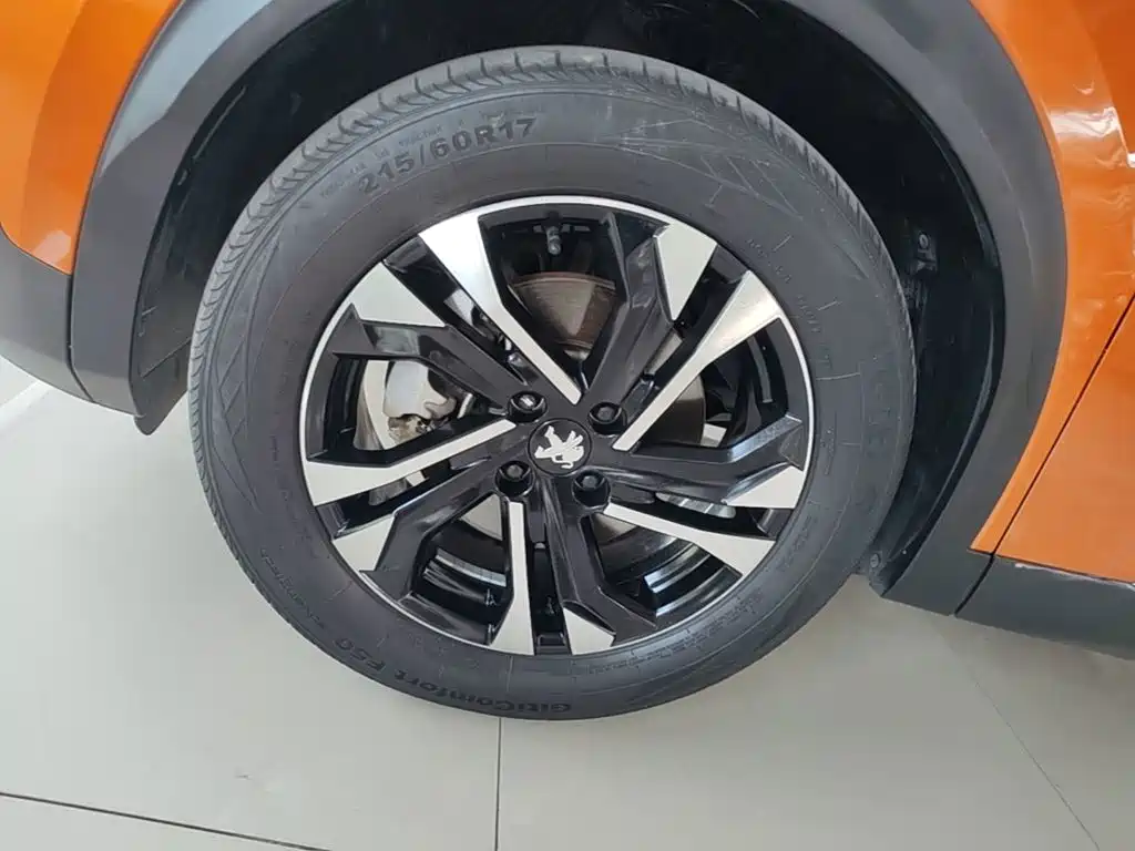 Peugeot 2008 — миниатюра 23