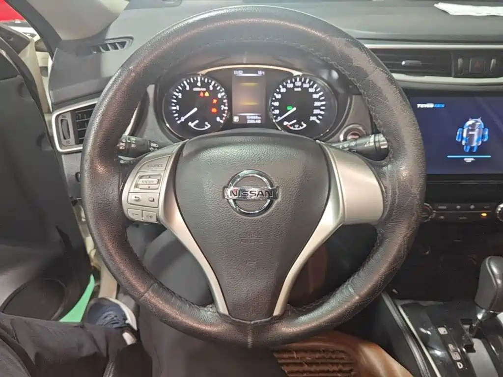 Nissan X-Trail — миниатюра 11