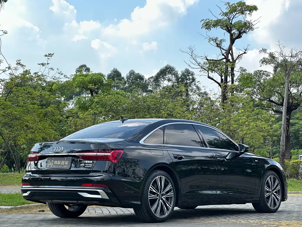 Audi A6L 2024 — фото 6