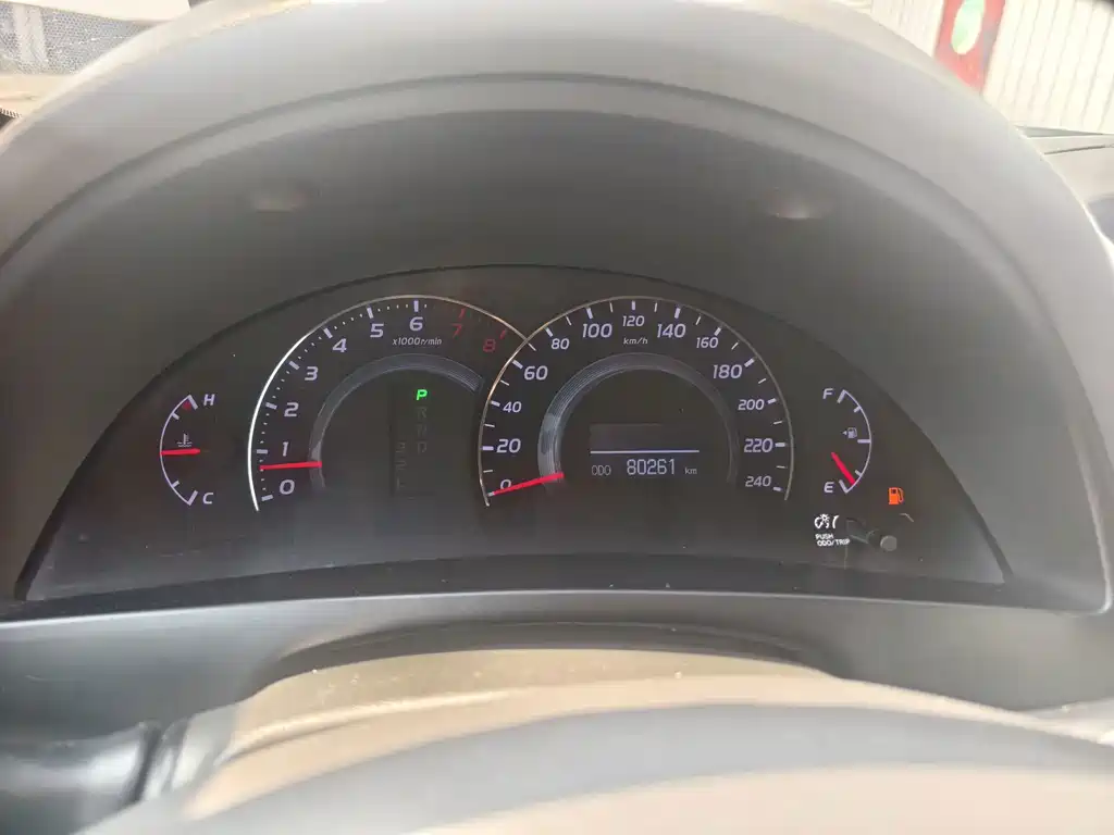 Toyota Camry — миниатюра 10