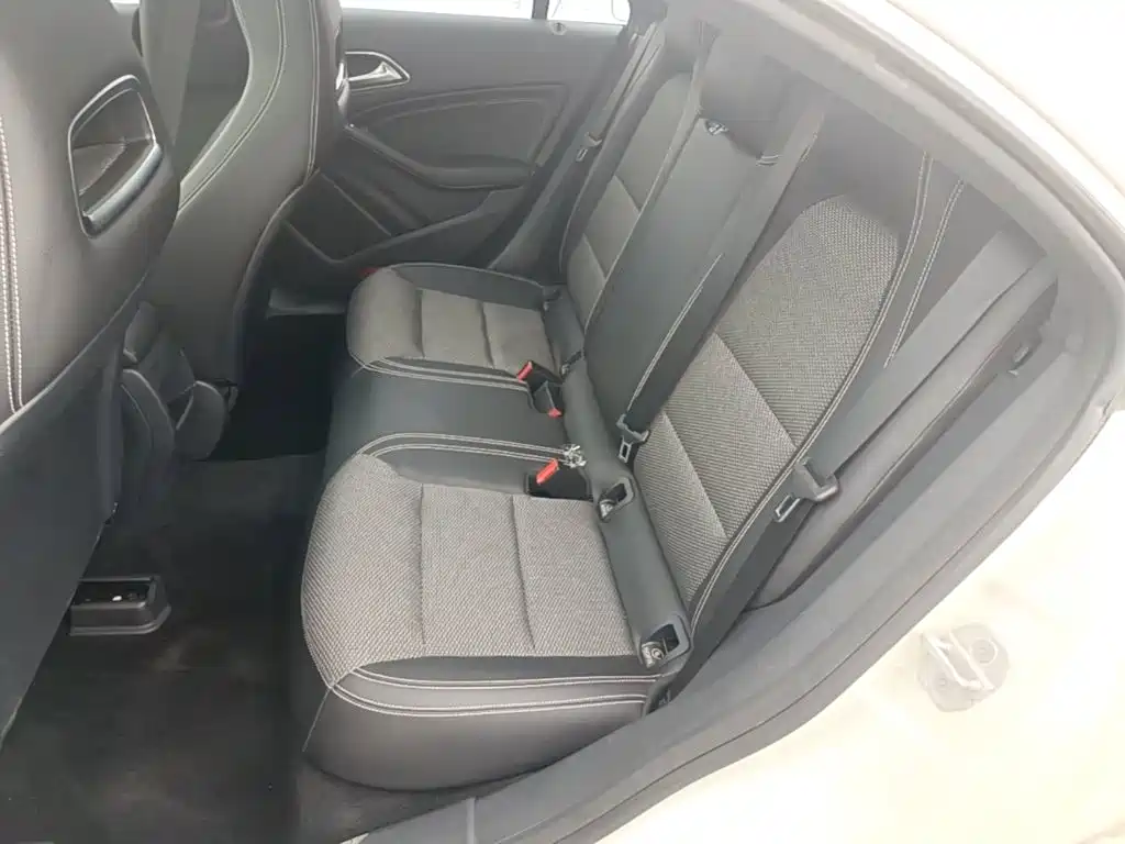 Mercedes-Benz CLA (Import) — миниатюра 17