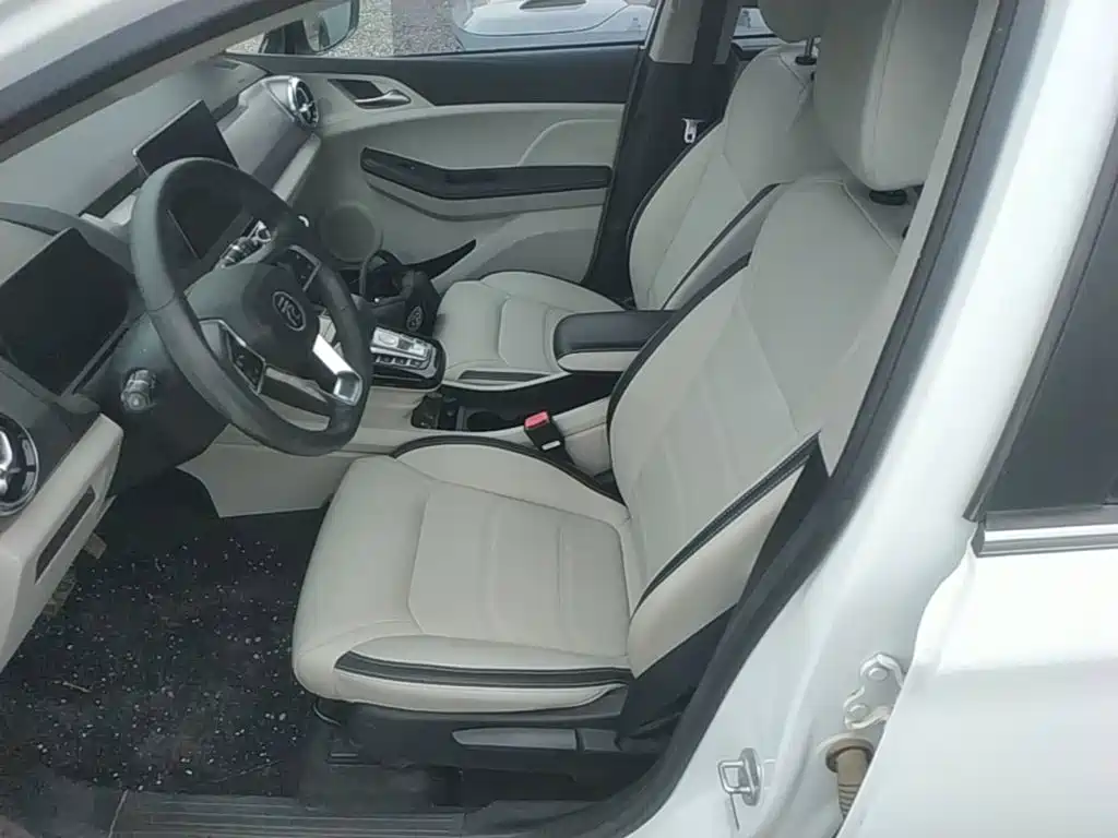 BYD Yuan Pro — миниатюра 15