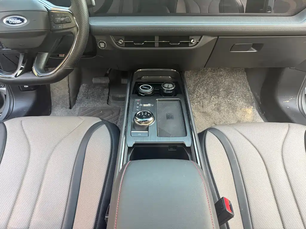 Ford Mondeo — миниатюра 12