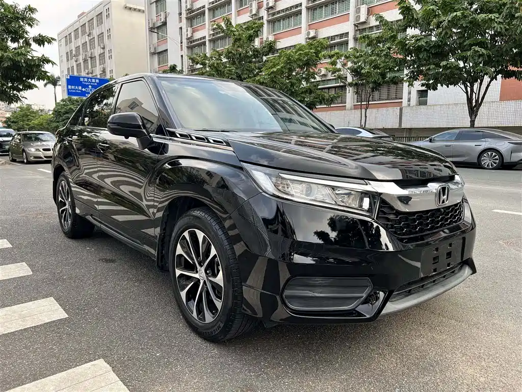 Honda Avancier — миниатюра 6