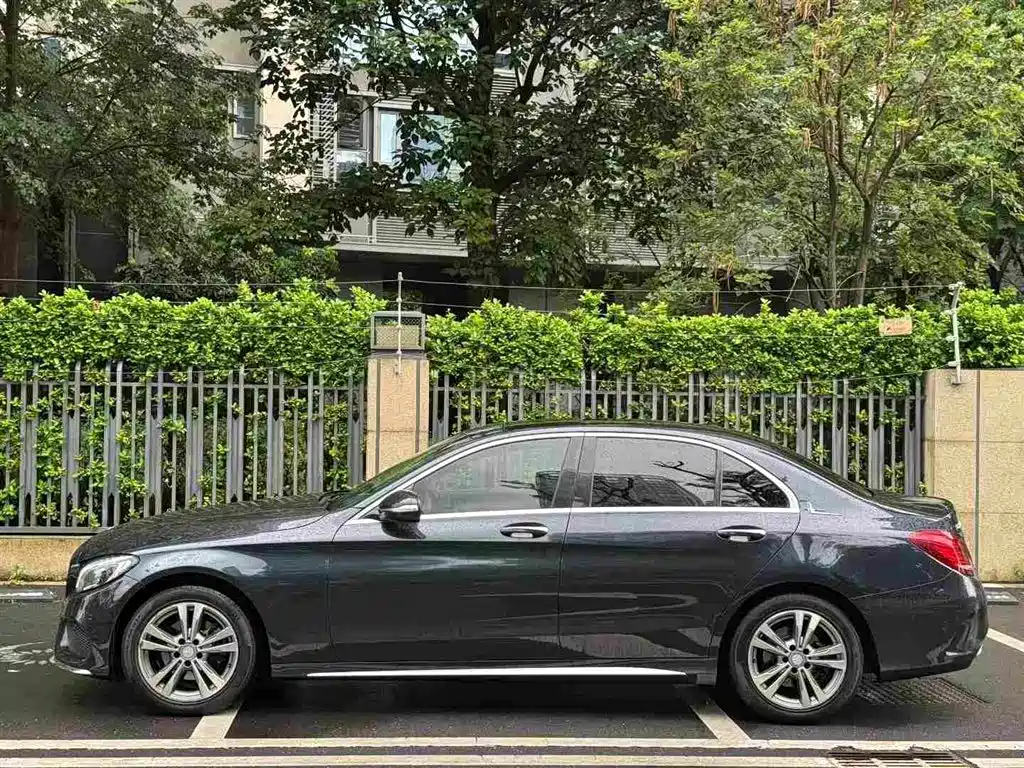 Mercedes-Benz C-Class C 2017 C 200 L Sport