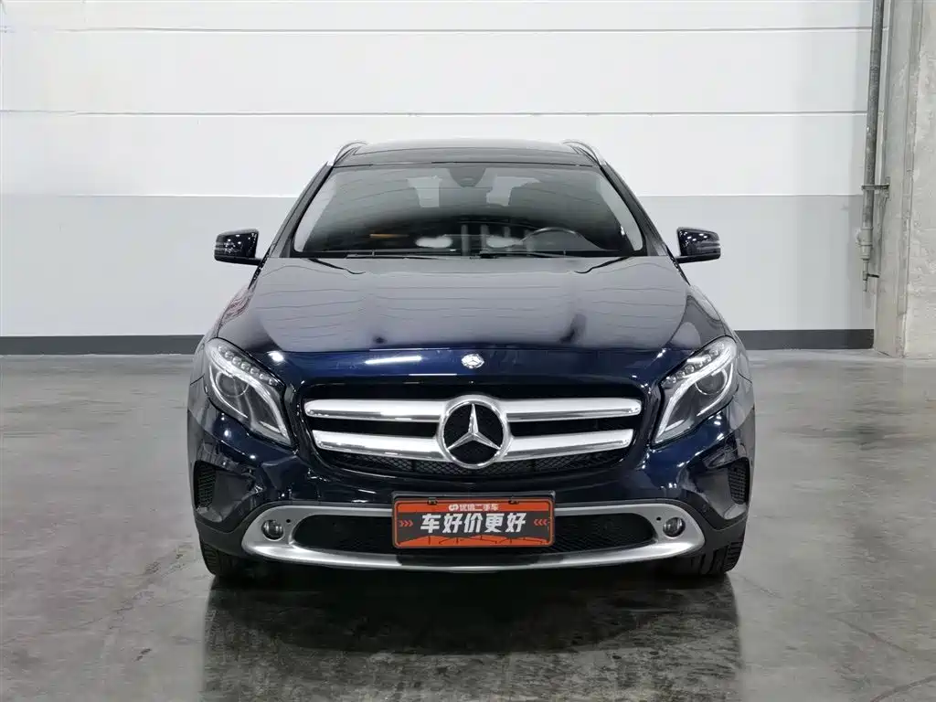 Mercedes-Benz GLA 2016 GLA 200 Fashion