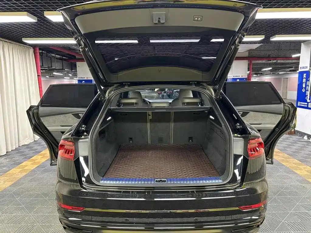 Audi Q8 — миниатюра 17