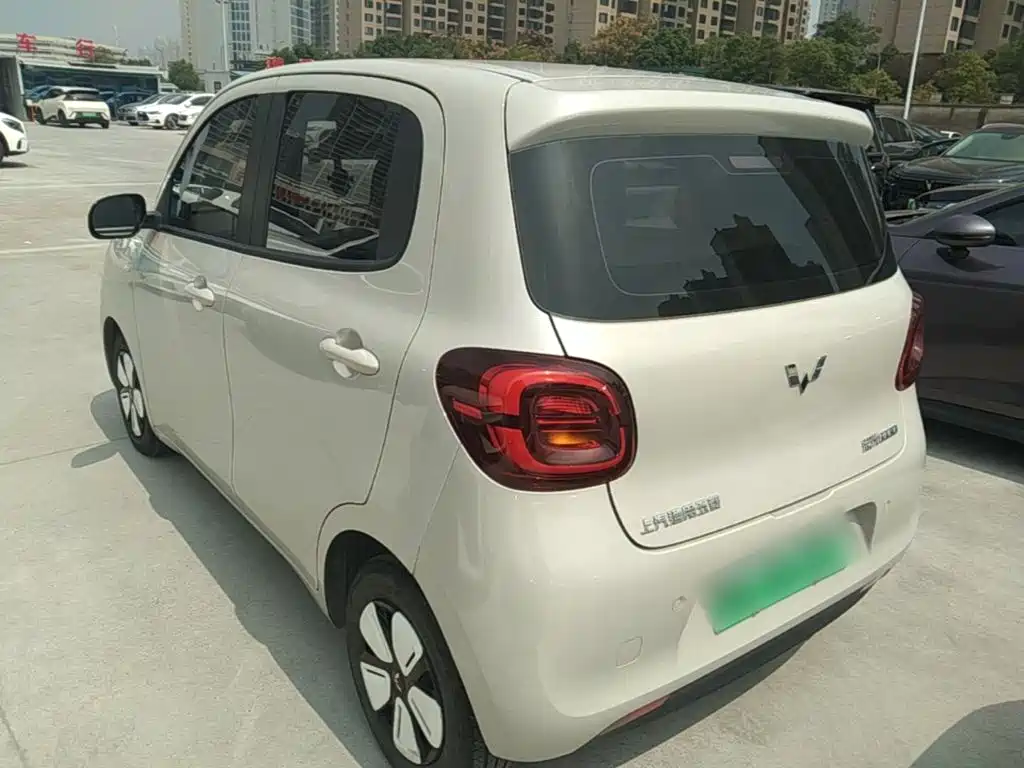 Wuling MINIEV — миниатюра 5