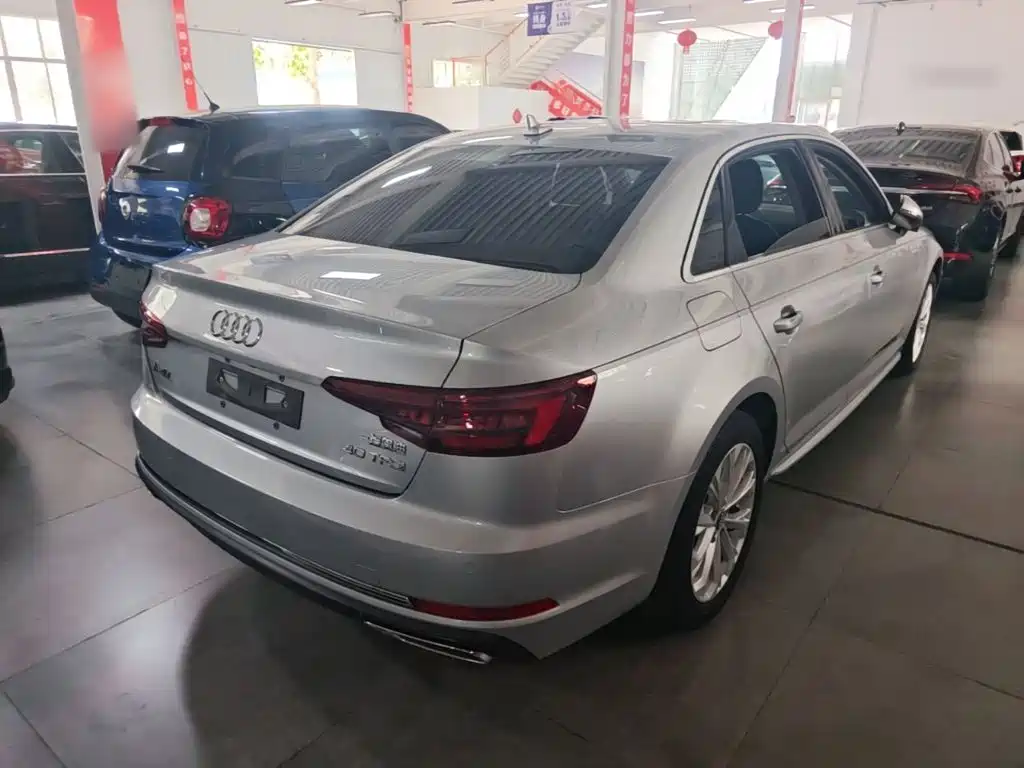 Audi A4L — миниатюра 7