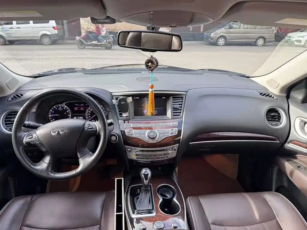Infiniti QX60 (Import) — миниатюра 6