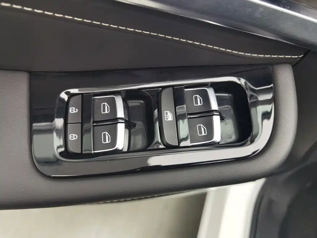Jetour X70 — миниатюра 9