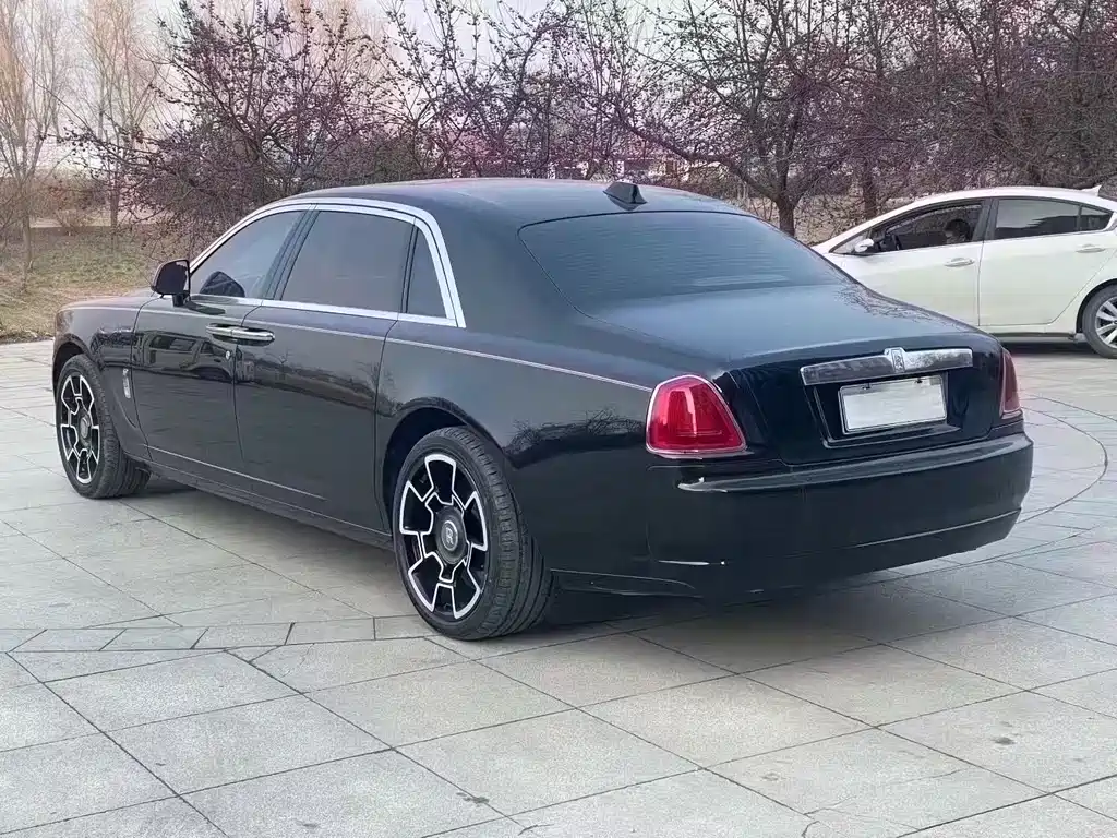 ROLLS-ROYCE GUST