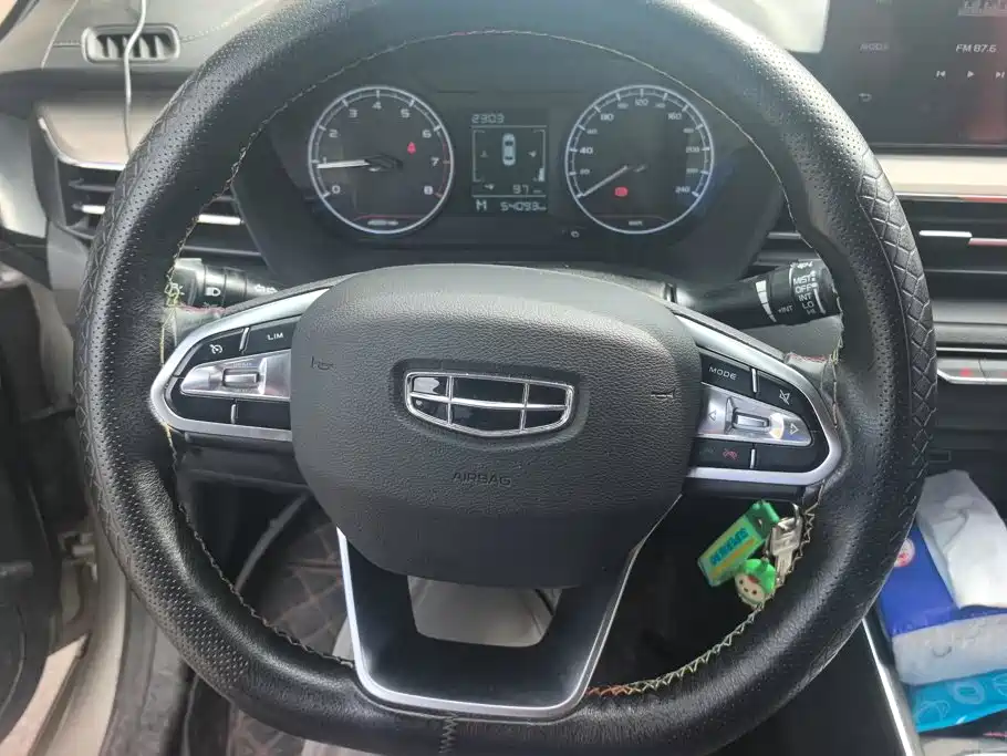 Geely Vision X3 — миниатюра 15