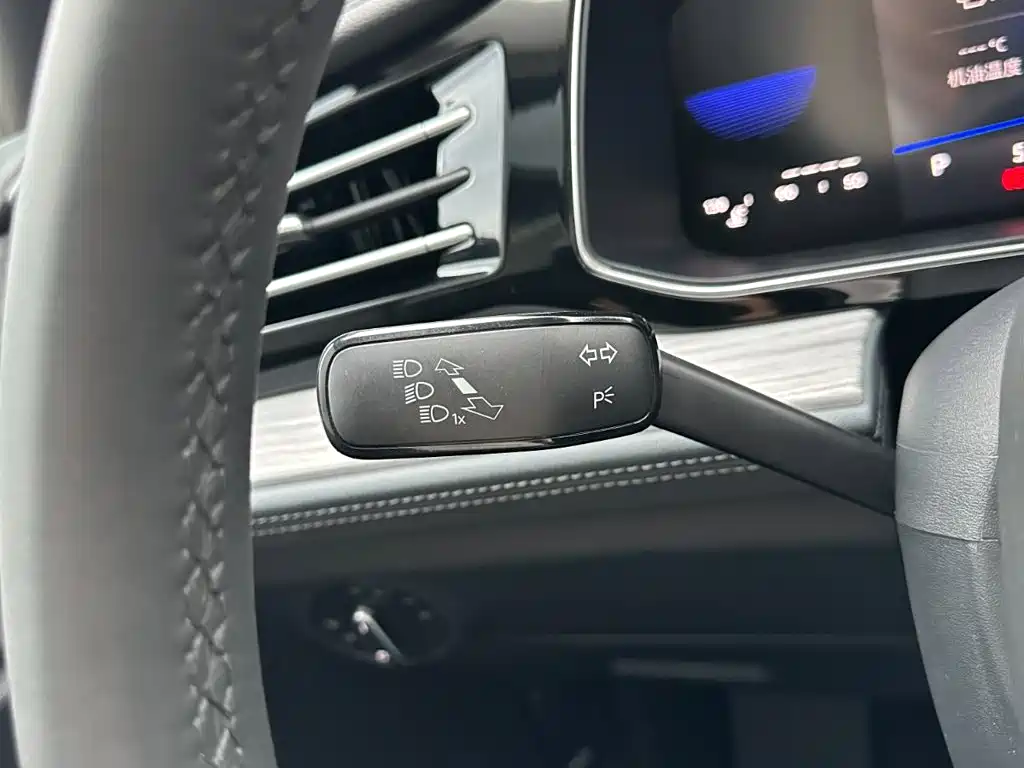 Volkswagen Sagitar — миниатюра 23