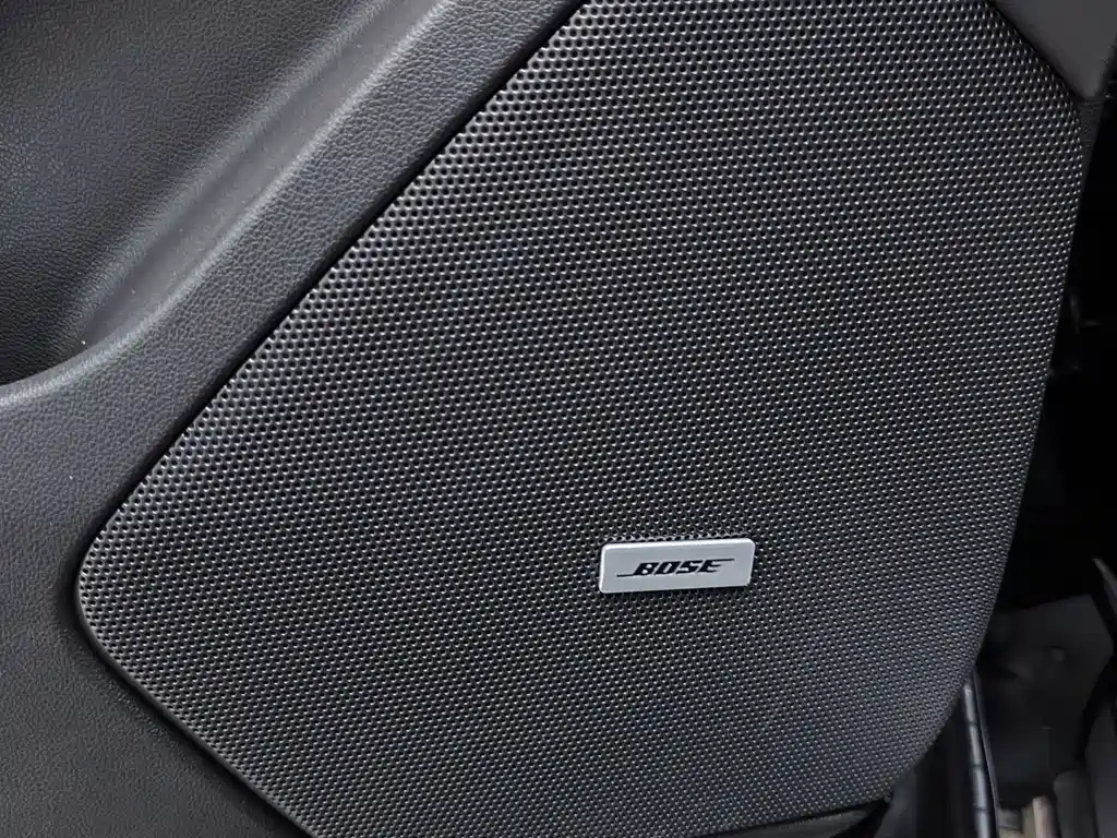 Cadillac XT6 — миниатюра 16