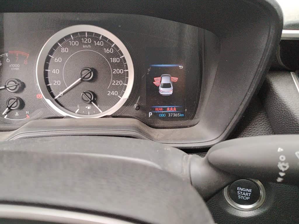 Toyota Levin 1.2 л 2023 г. Белый, пробег 37300 км