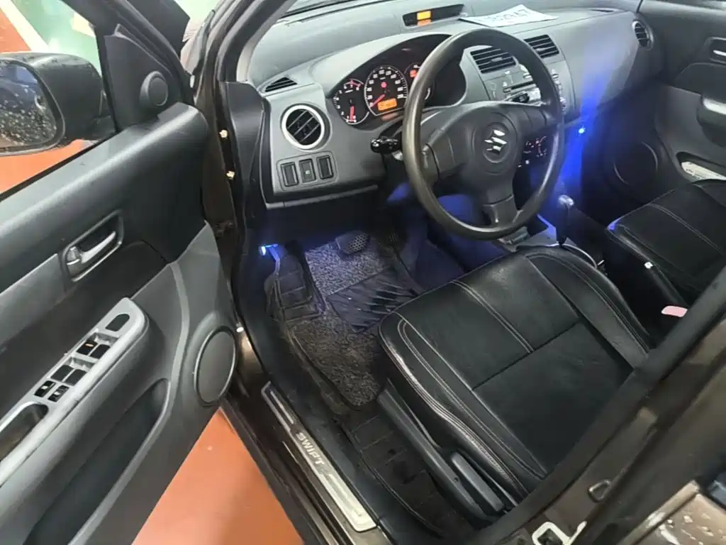 Suzuki Swift — миниатюра 16