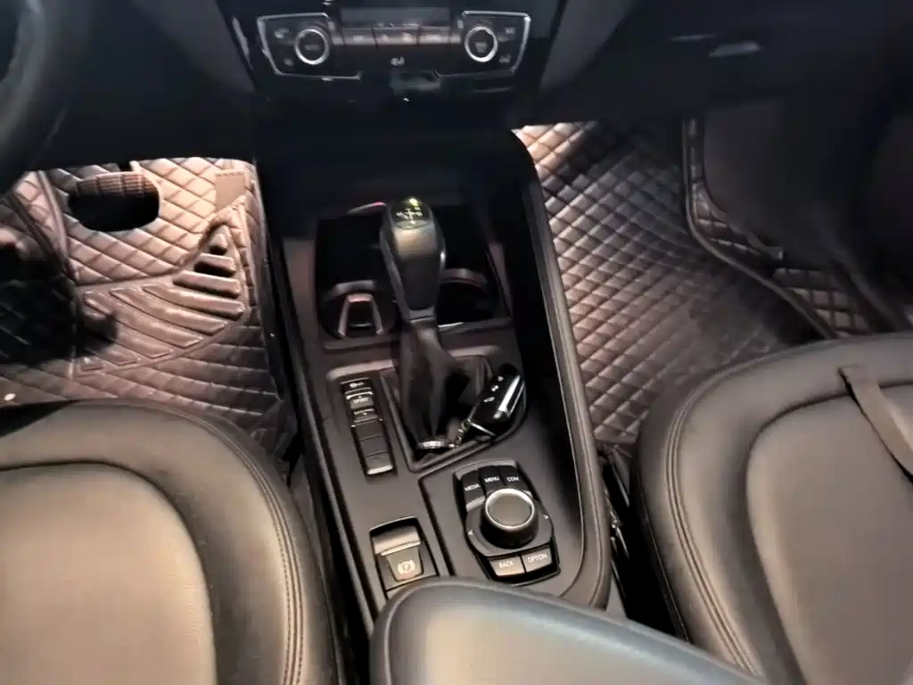 BMW X1 — миниатюра 14