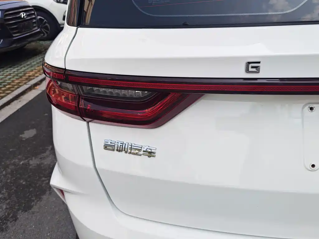 Geely Vision X6 — миниатюра 11