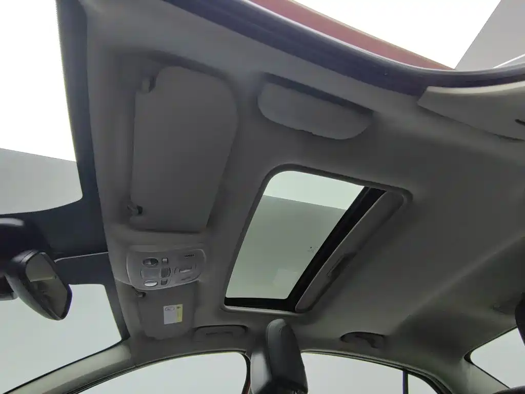 Citroen C4L — миниатюра 14