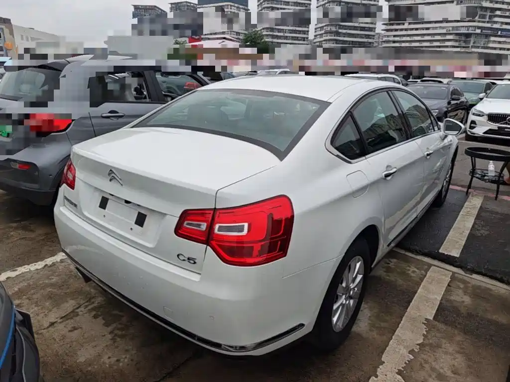 Citroen C5 — миниатюра 7