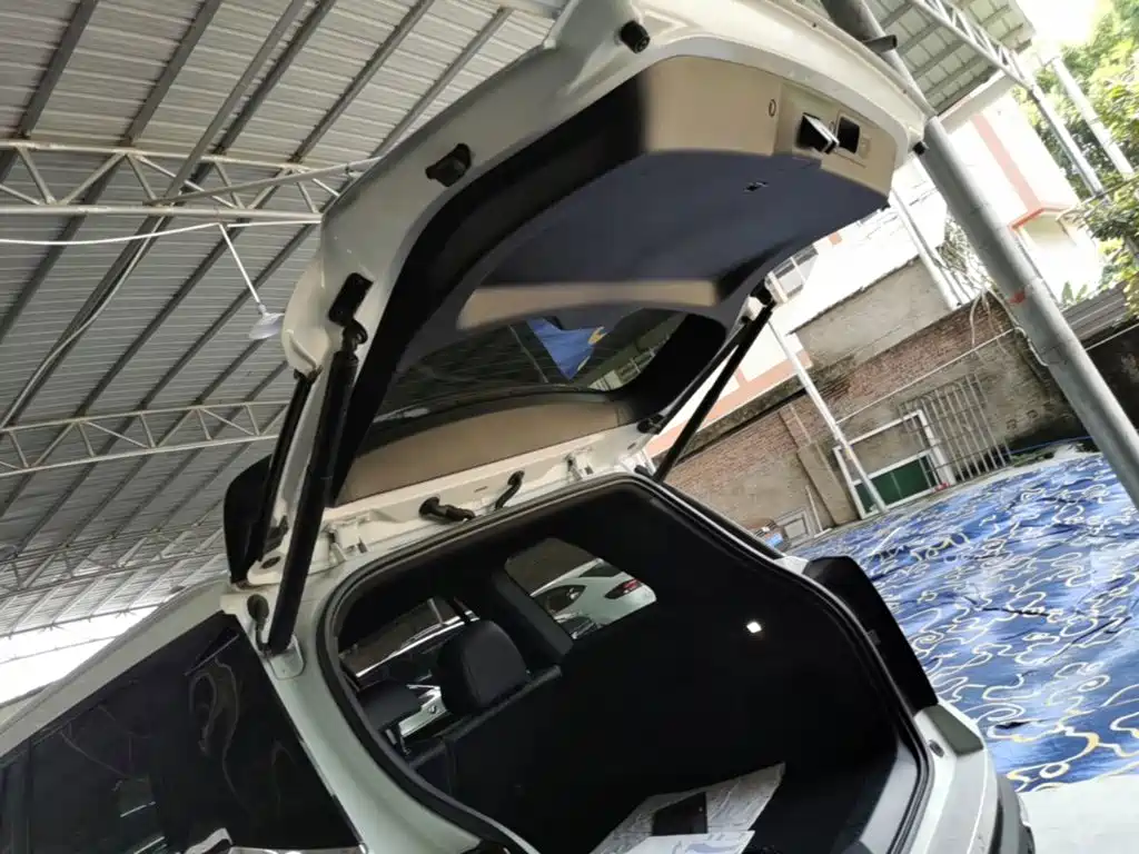GAC Motor Trumpchi GS8 — миниатюра 19