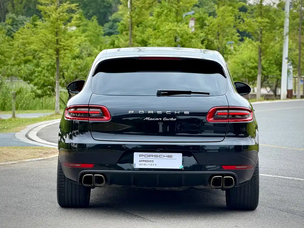 Porsche Macan 2017 Macan Turbo 3.6T