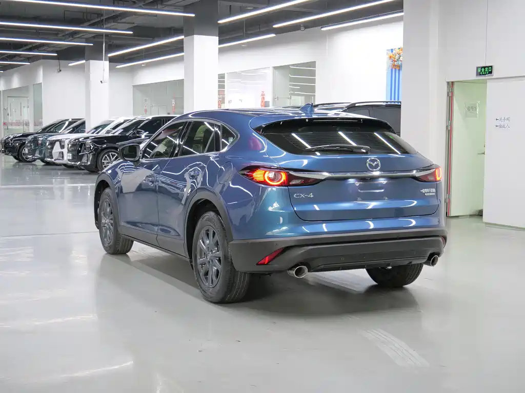 Mazda CX-4 2021 2.0L AT