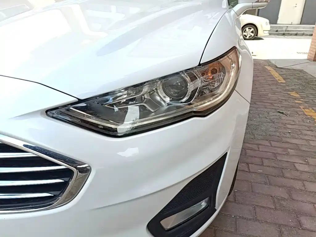 Ford Mondeo New Energy — миниатюра 24