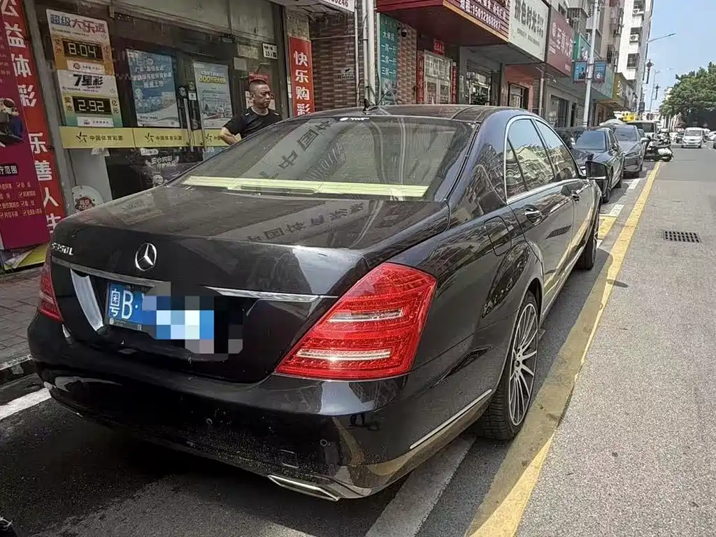 Mercedes-Benz S-Class — миниатюра 4