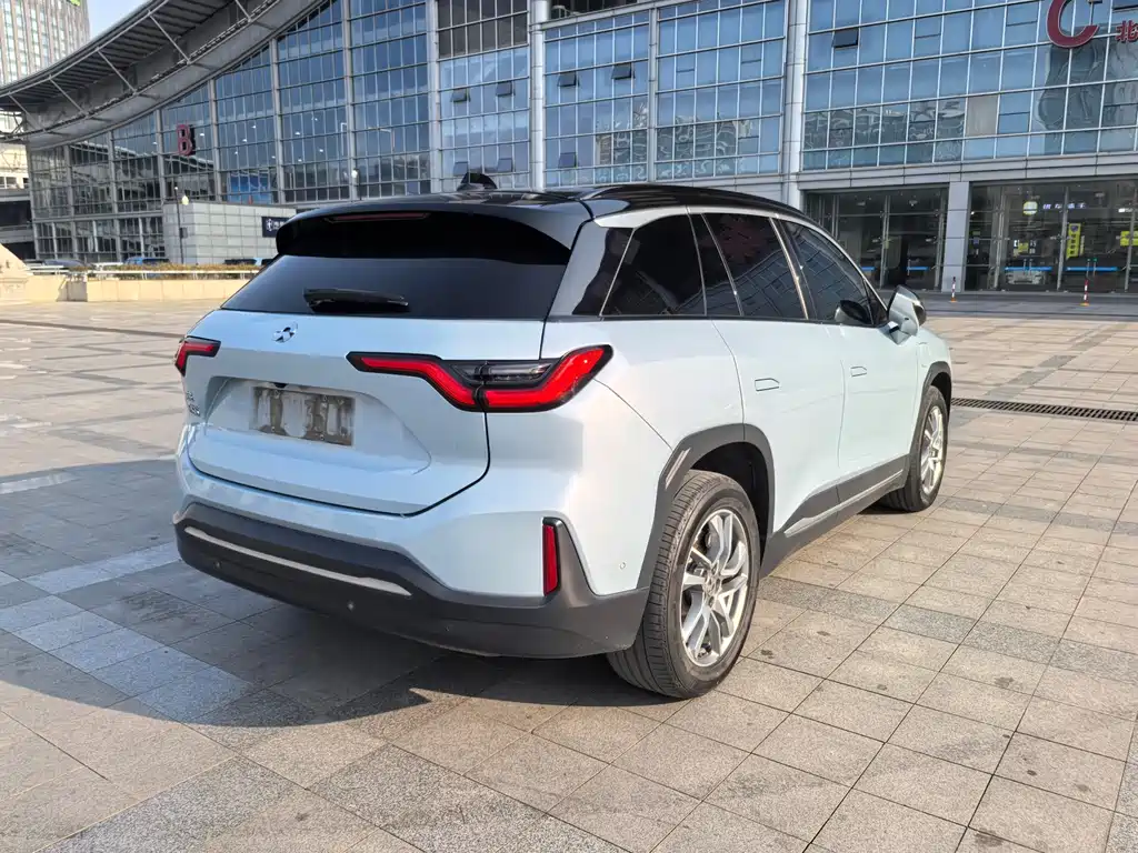 NIO NIO ES6