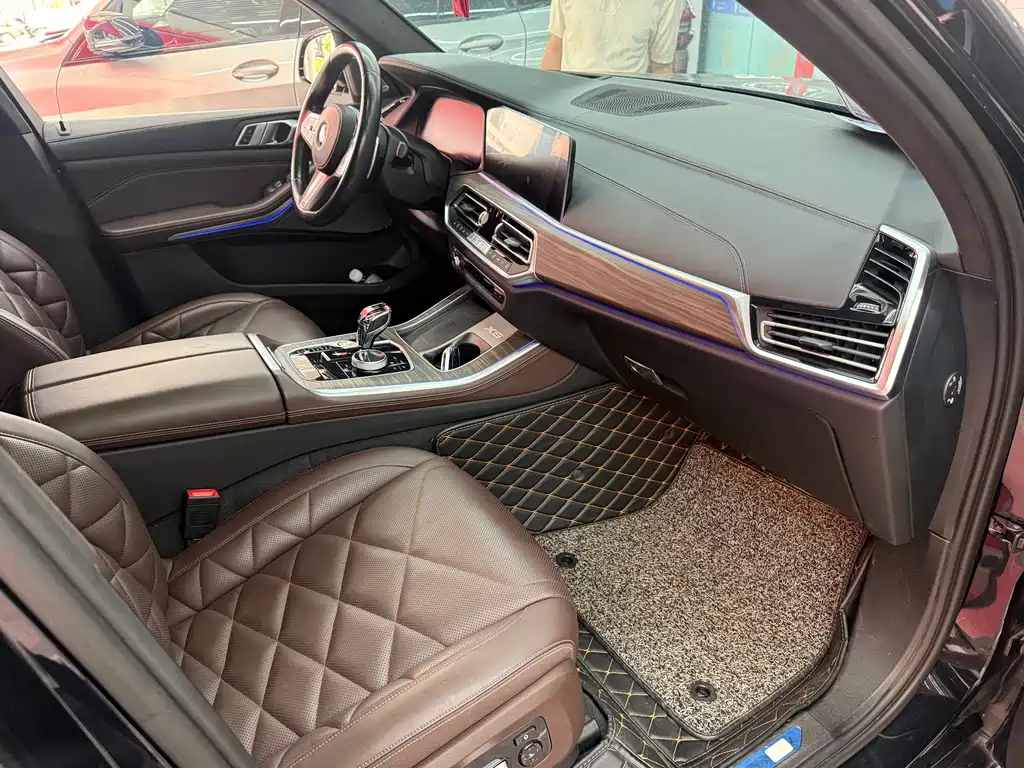 BMW X5 — миниатюра 8