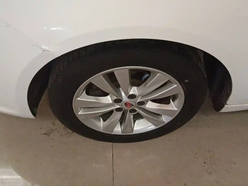 Roewe 360 — миниатюра 23