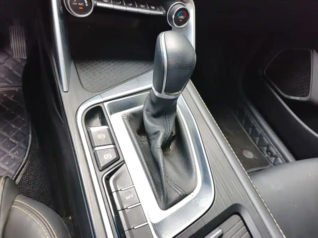 Geely Binrui — миниатюра 14
