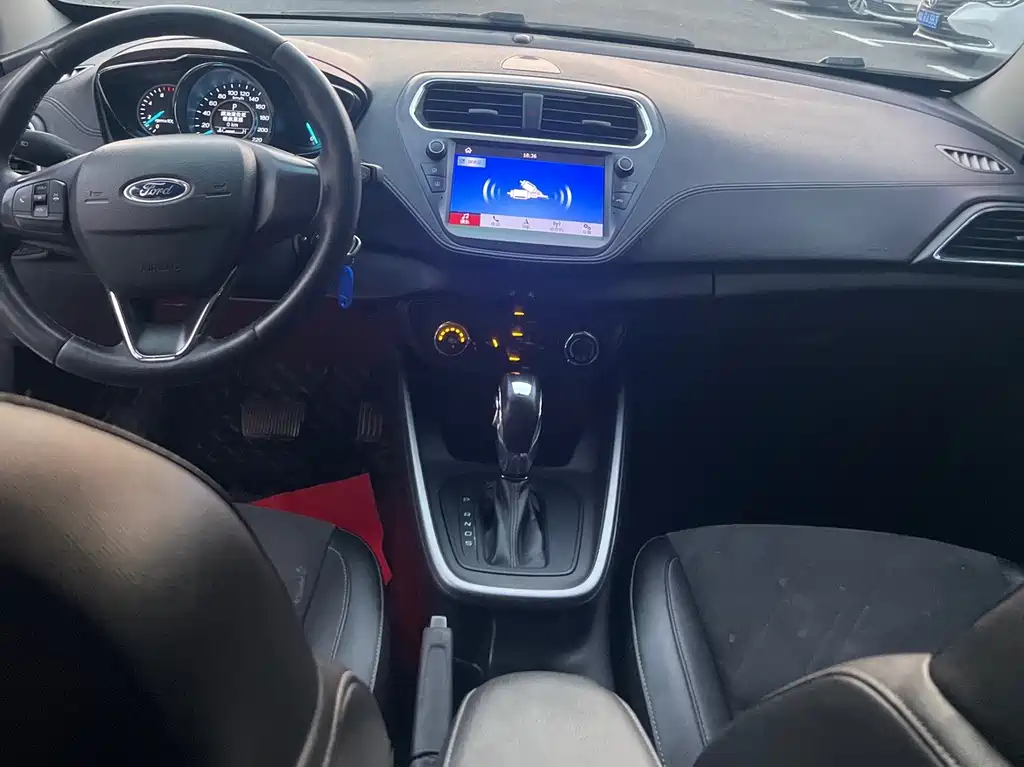 Ford Escort — миниатюра 10
