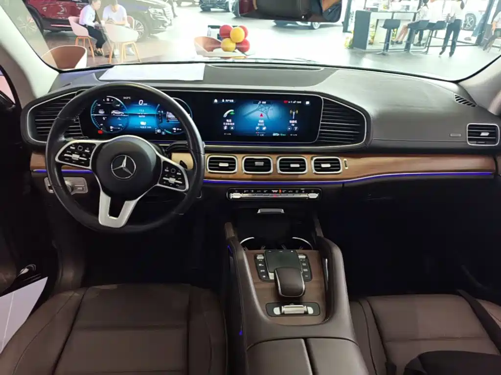 Mercedes-Benz GLE New Energy — миниатюра 14