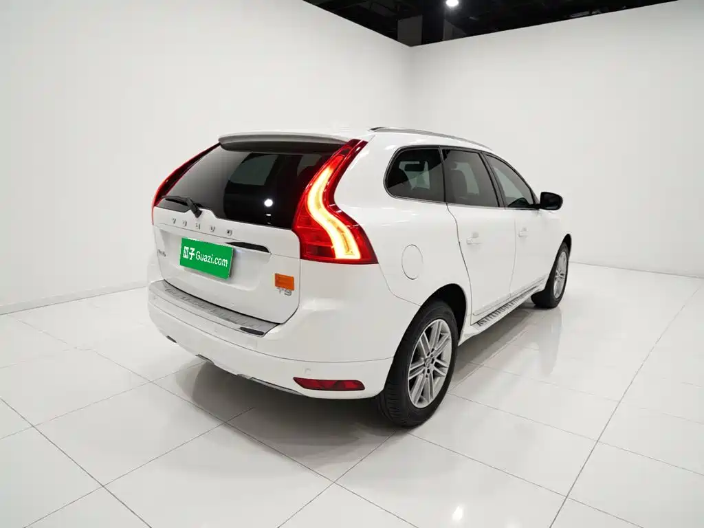 Volvo XC60 — миниатюра 4