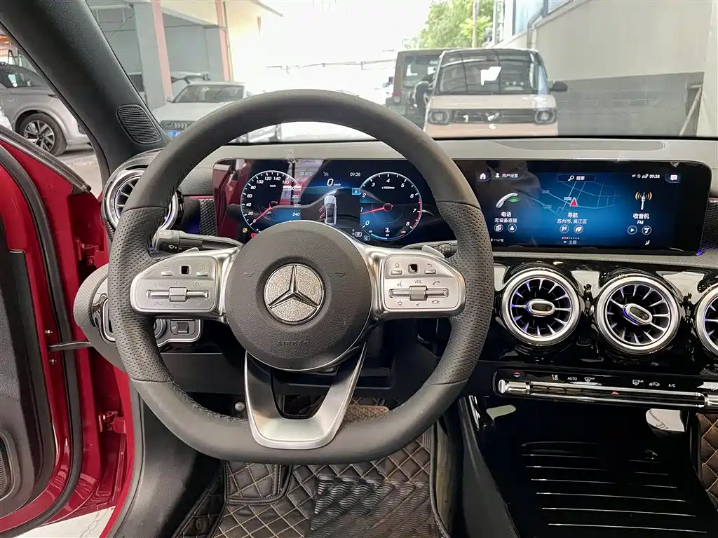 MERCEDES-BENZ A CLASS