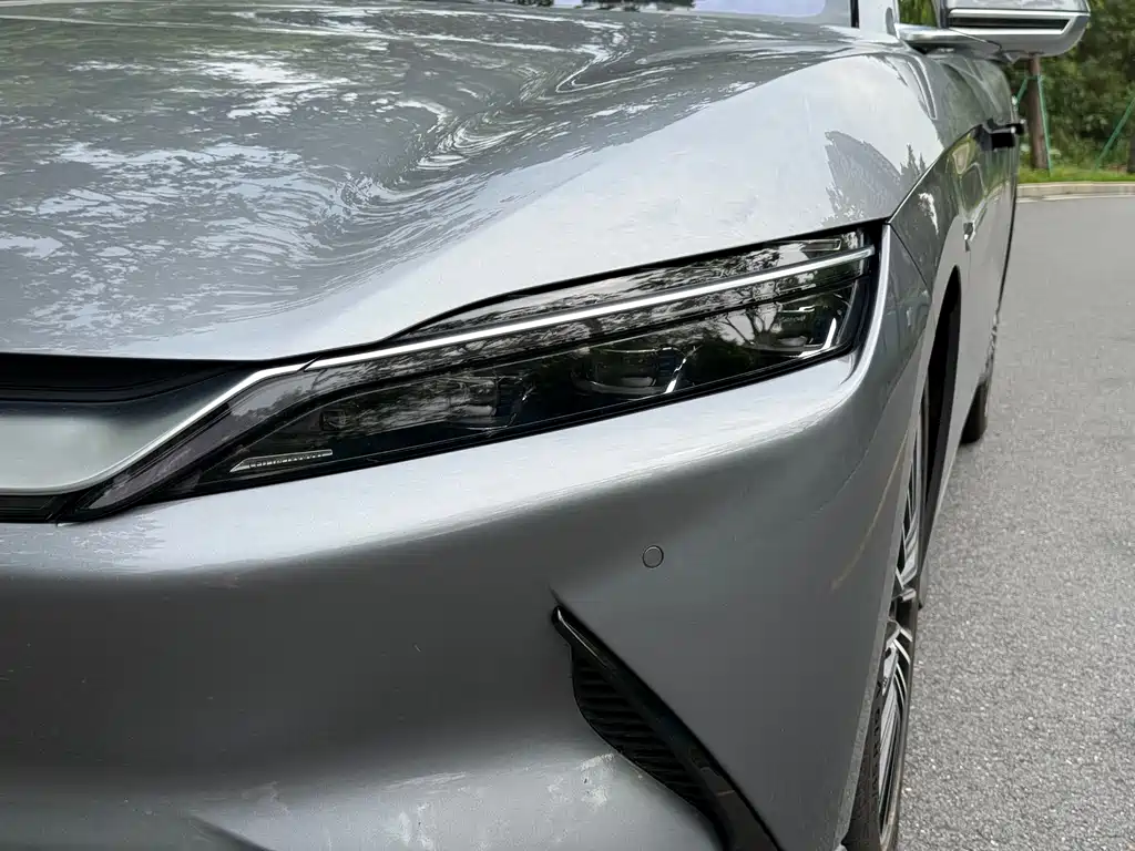 BYD Han — миниатюра 2